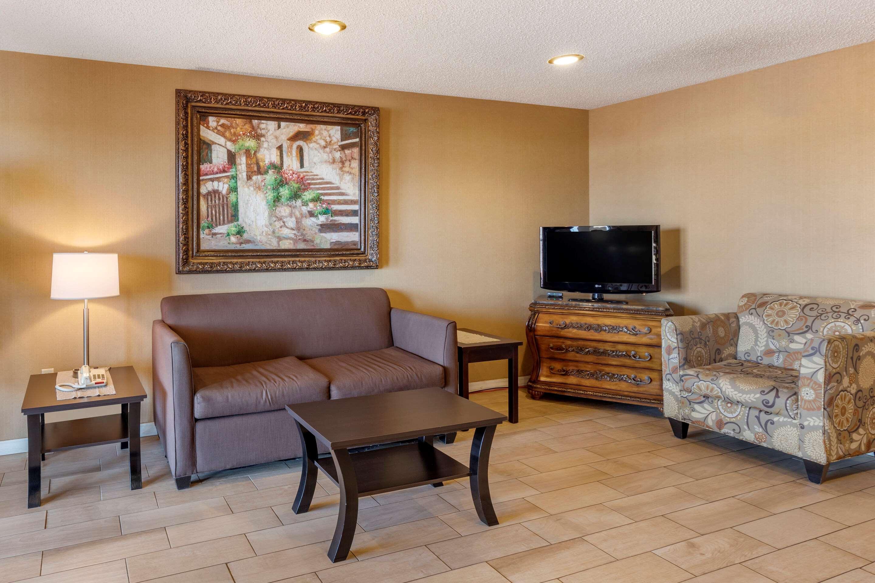 Quality Inn Russellville I-40 Екстериор снимка
