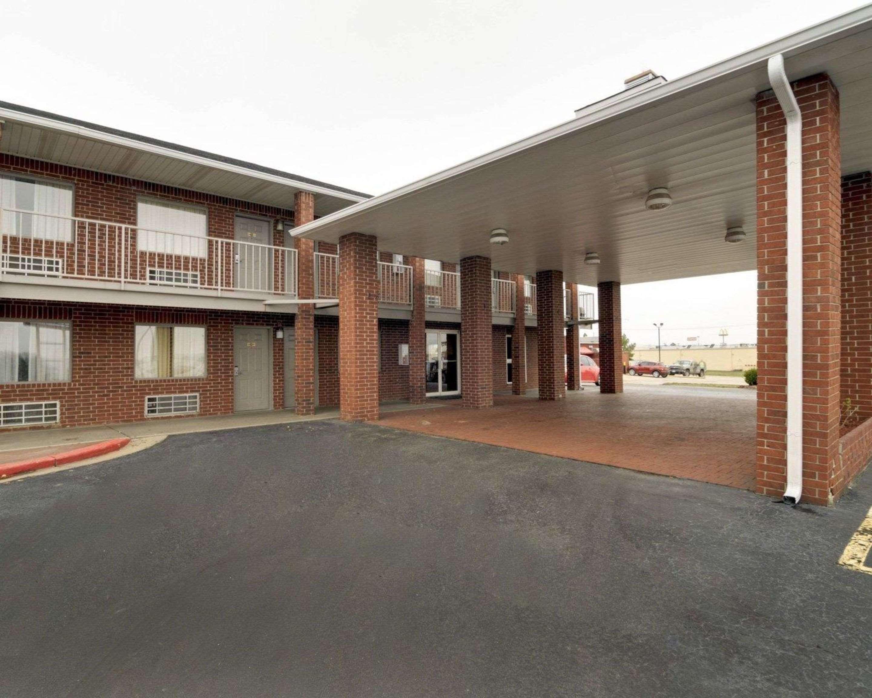 Quality Inn Russellville I-40 Екстериор снимка